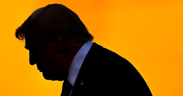 250731-trump-silhouette-jg-e0e18b.jpg